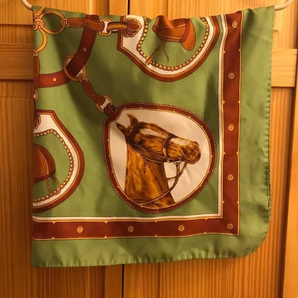 Women's or Unisex square scarf - Picture 1 of 4